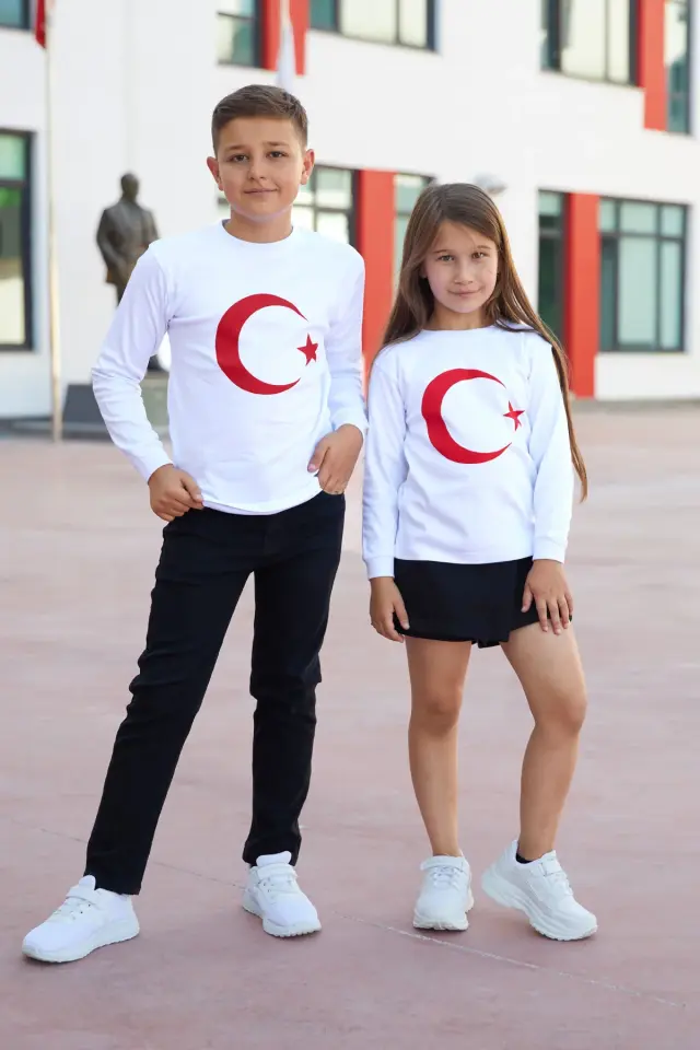 AY YILDIZ BASKILI UZUN KOL TİŞÖRT